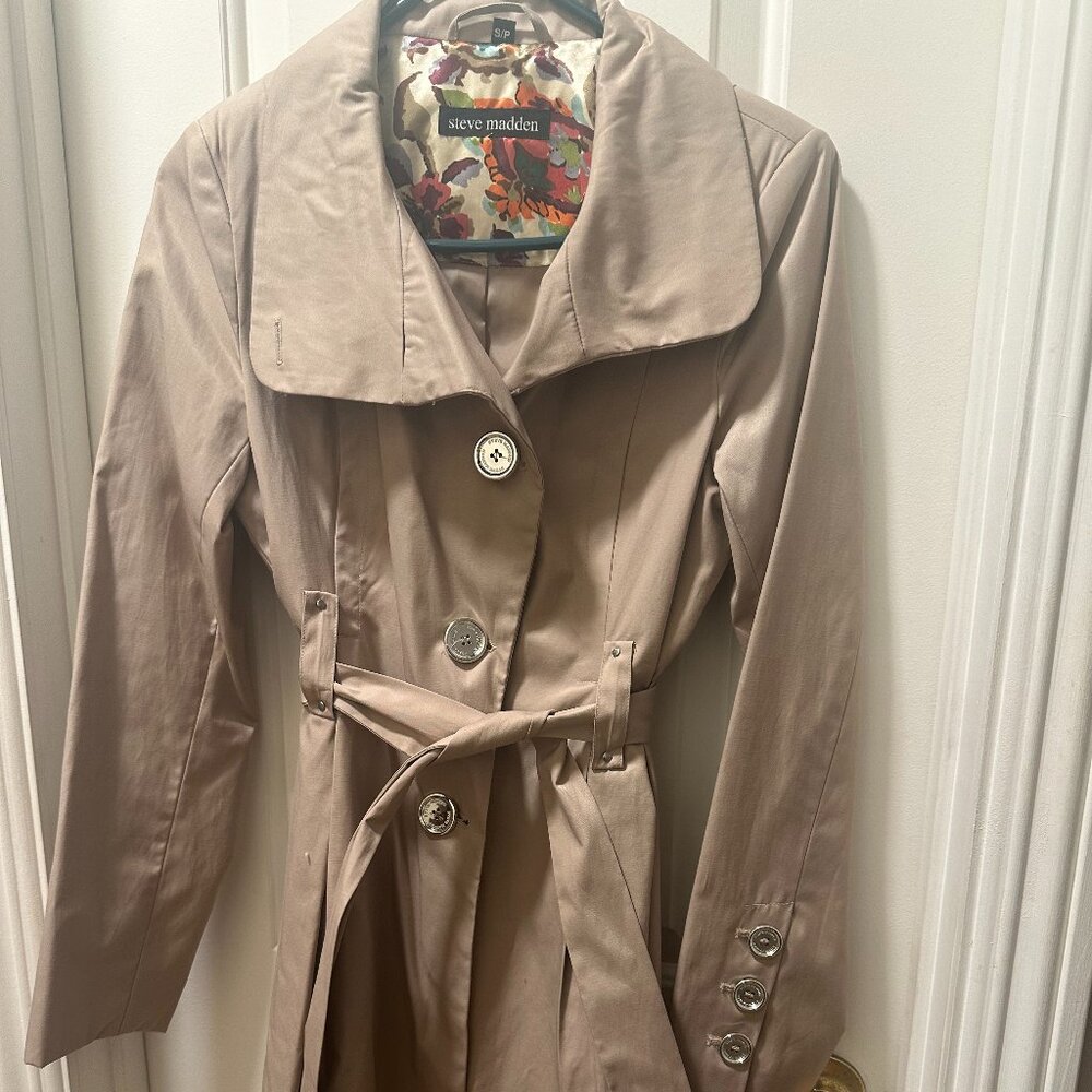 Steve Madden Lightweight Trench Coat – Size S/P